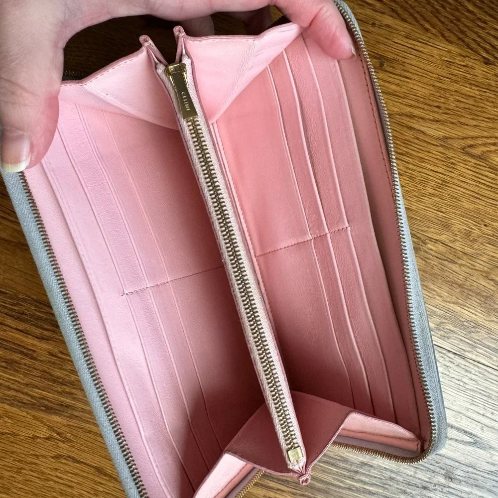 🩷LAST CHANCE🩷 Celine Gray & Pink Zippy Wallet - Picture 2 of 12